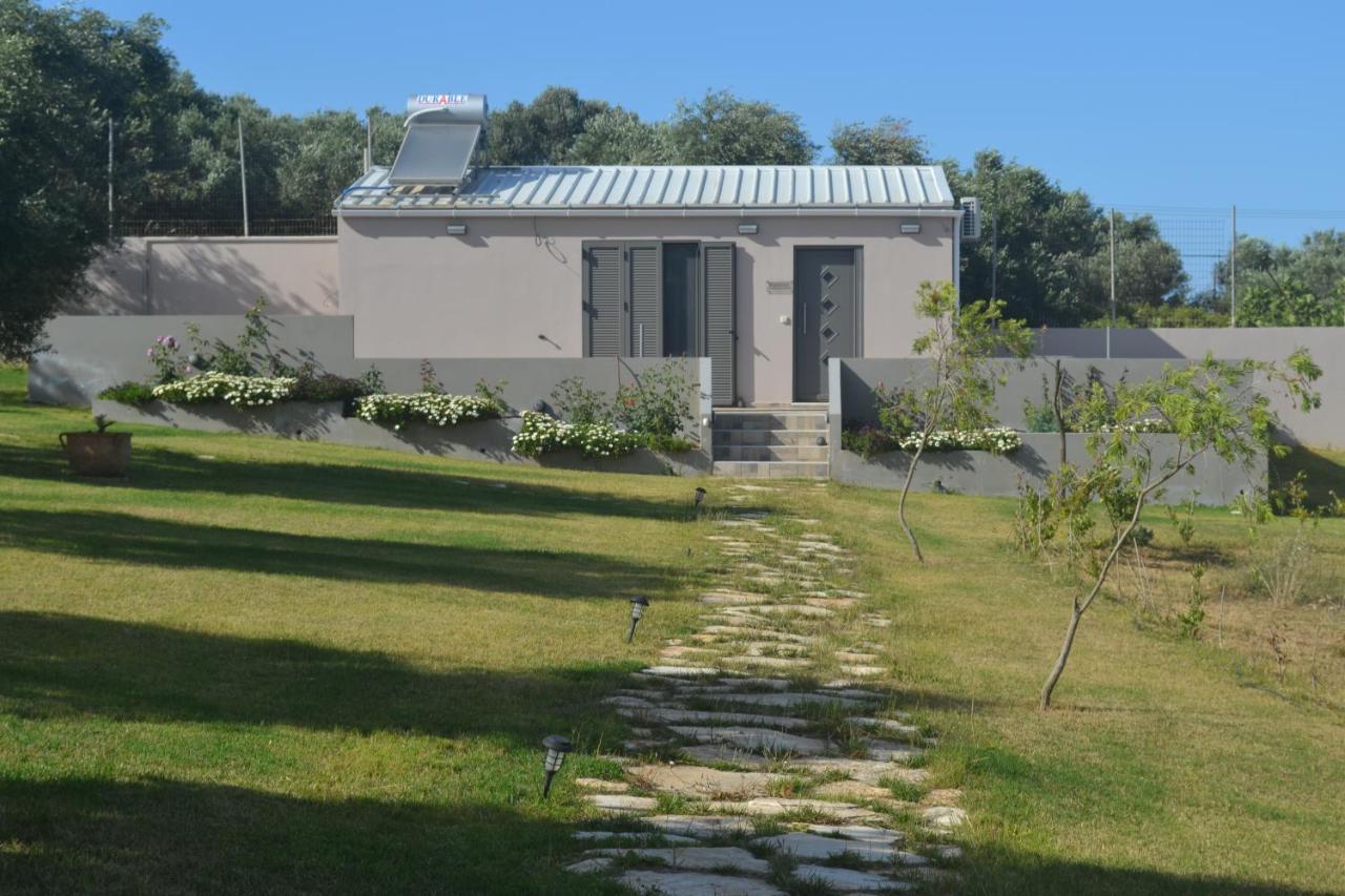 Alexandra'S Garden Houses Stalos Ngoại thất bức ảnh